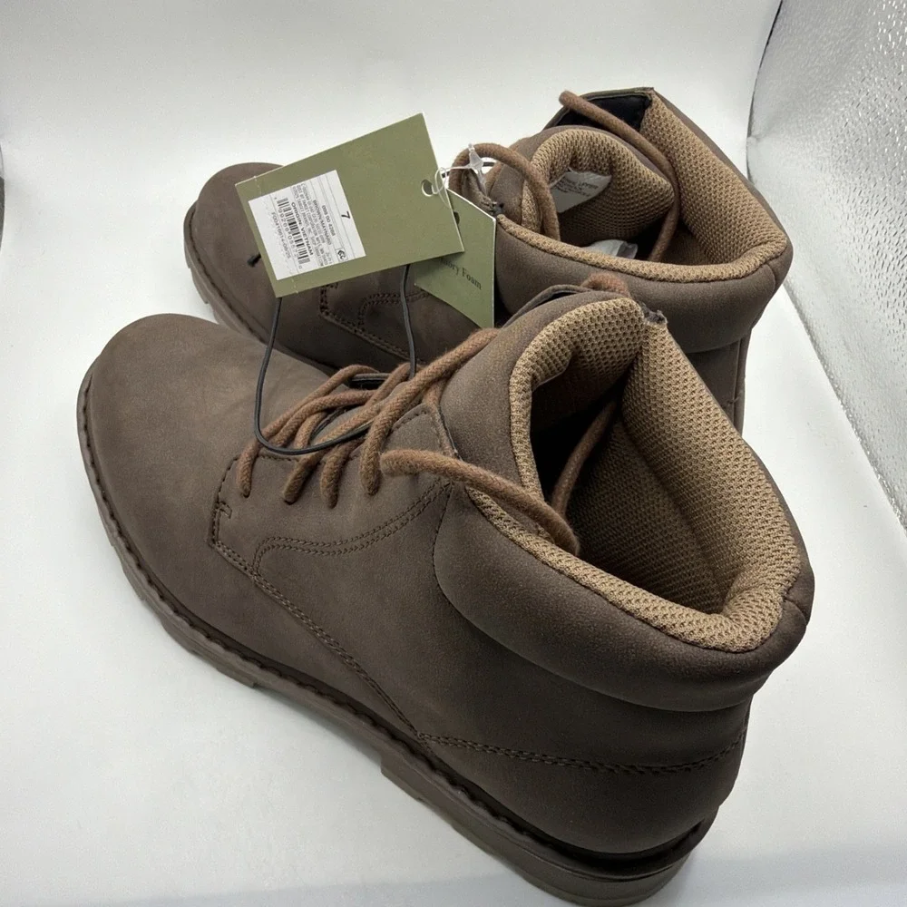Men Maynard Chukka Boots - Goodfellow & Co Size 7. New